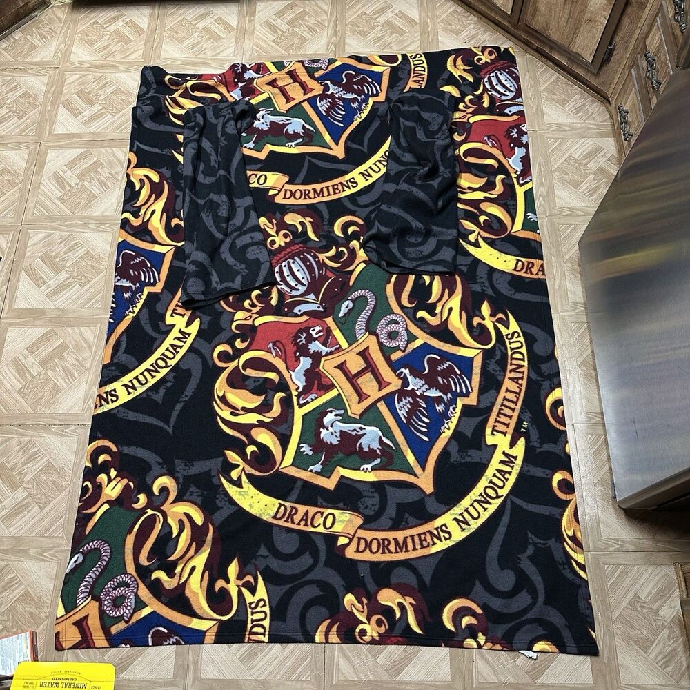 Harry Potter Hogwarts Crest Throw Blanket With Sleeves 69.5”X 47.5”